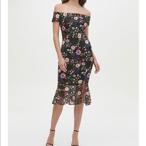 Stunning floral, stretch, off shoulder dress